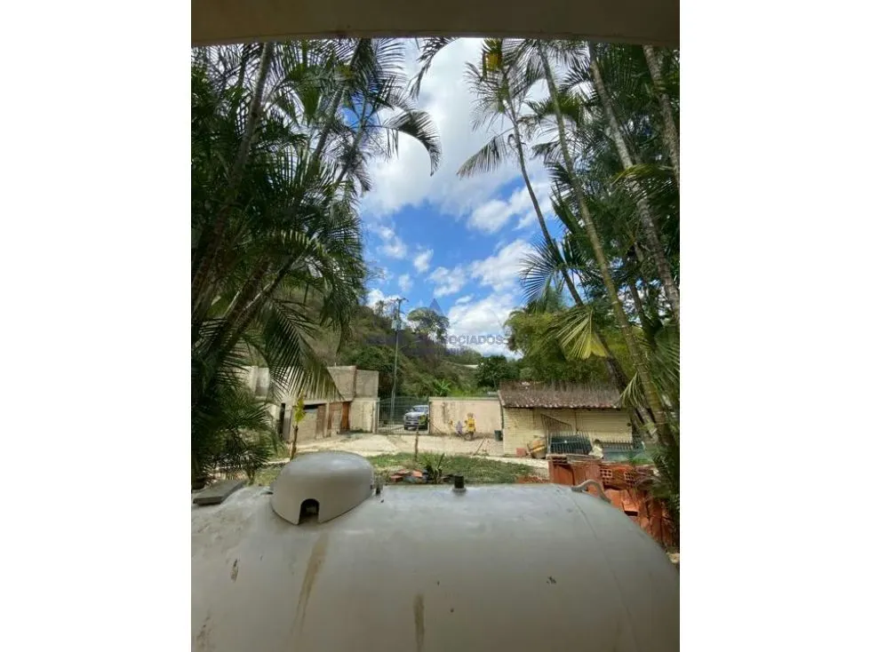 Vendo casa 1250m2 4h+s/4.5b+s/15p Cerro Verde 3655 - 29