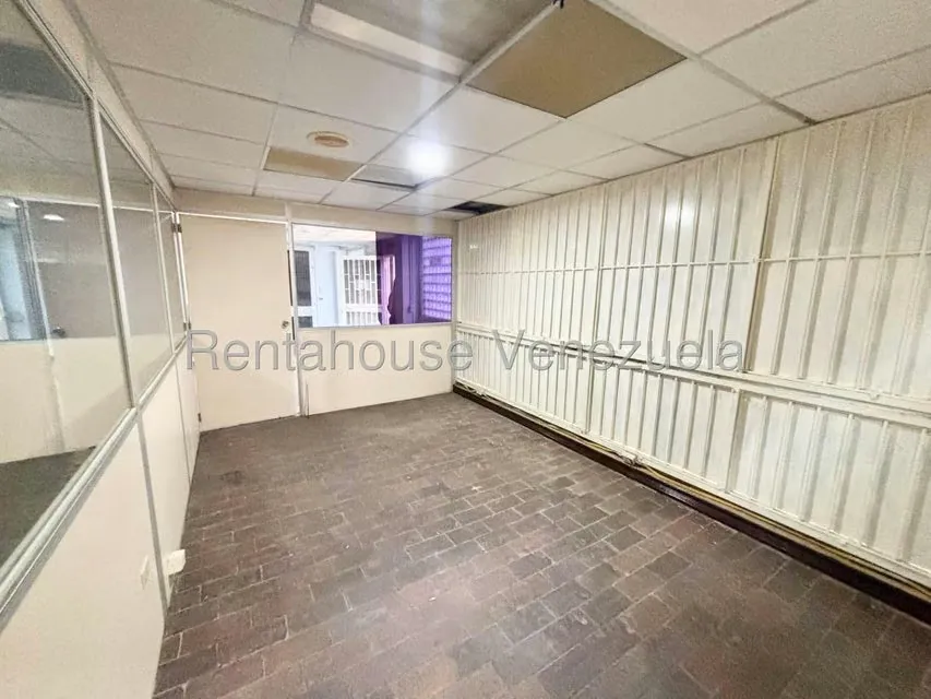 Local Comercial en Alquiler en Centro, Lara - 11