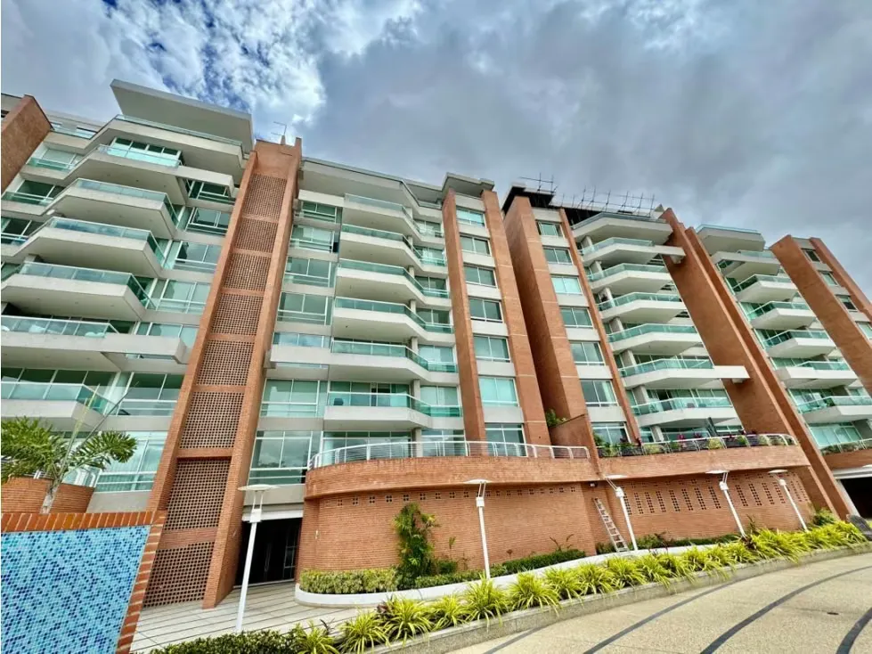 Se vende PB 264m2+282m2 terraza 3h+s/5b/4p Mirador de Los Campitos