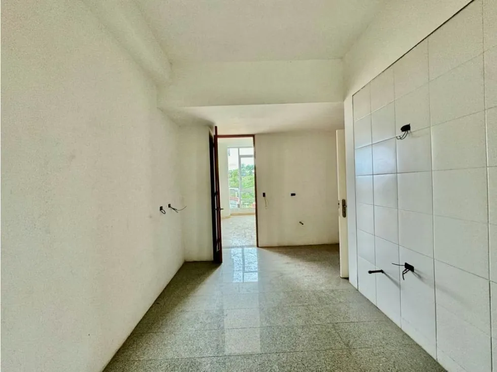 Se vende PB 264m2+282m2 terraza 3h+s/5b/4p Mirador de Los Campitos - 10