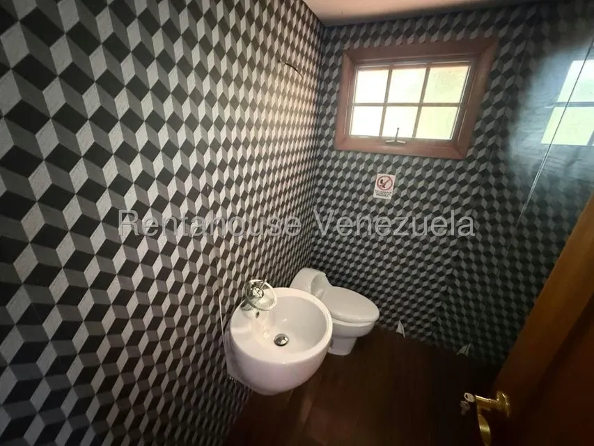 Casa (Multipes Niveles) en Venta en San Antonio, Miranda - 11
