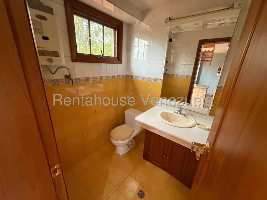 Casa (Multipes Niveles) en Venta en San Antonio, Miranda - 25
