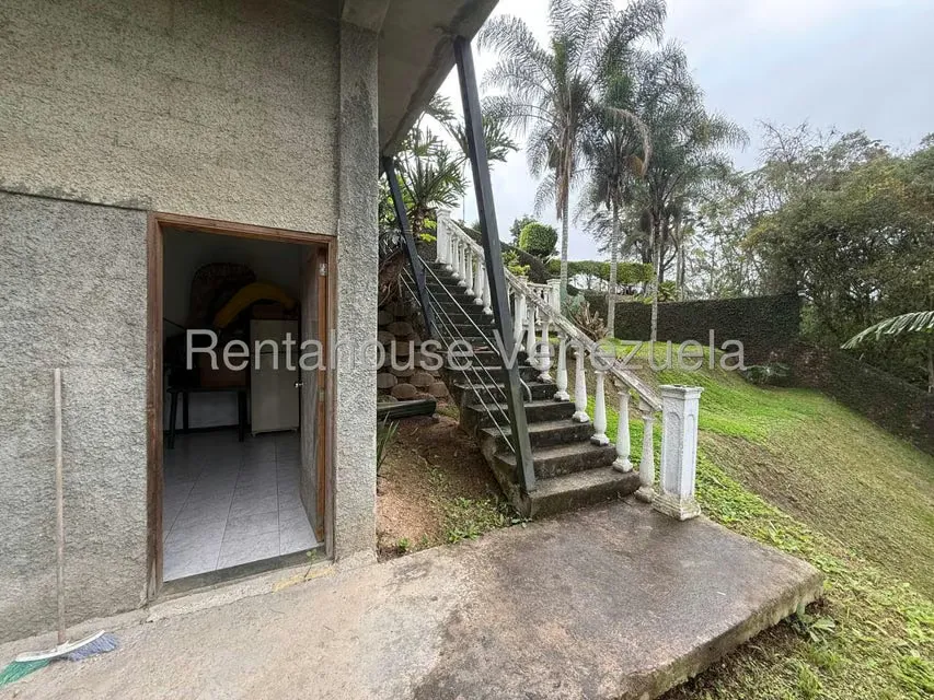 Casa (Multipes Niveles) en Venta en San Antonio, Miranda - 29
