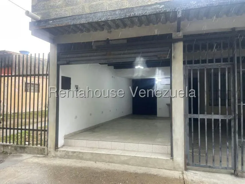 Local Comercial en Alquiler en El Trigal, Lara - 18