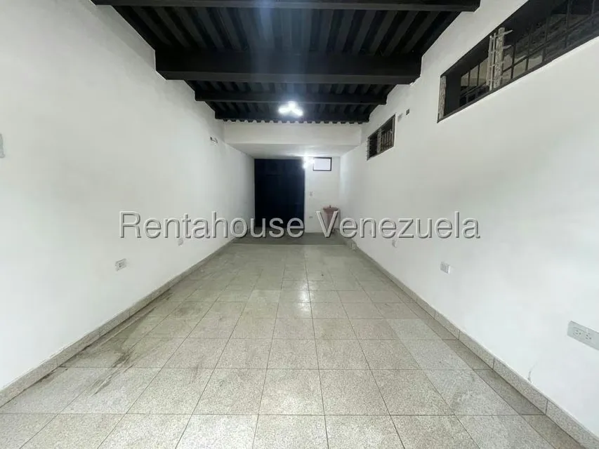 Local Comercial en Alquiler en El Trigal, Lara - 3