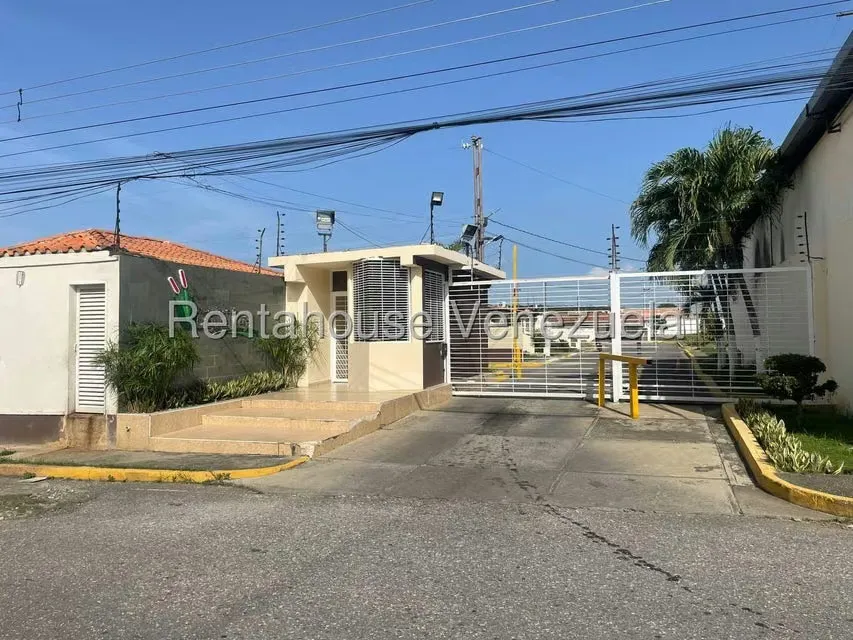 Casa (1 Nivel) en Venta en La Piedad Norte, Lara - 2