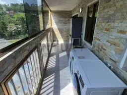 View 10