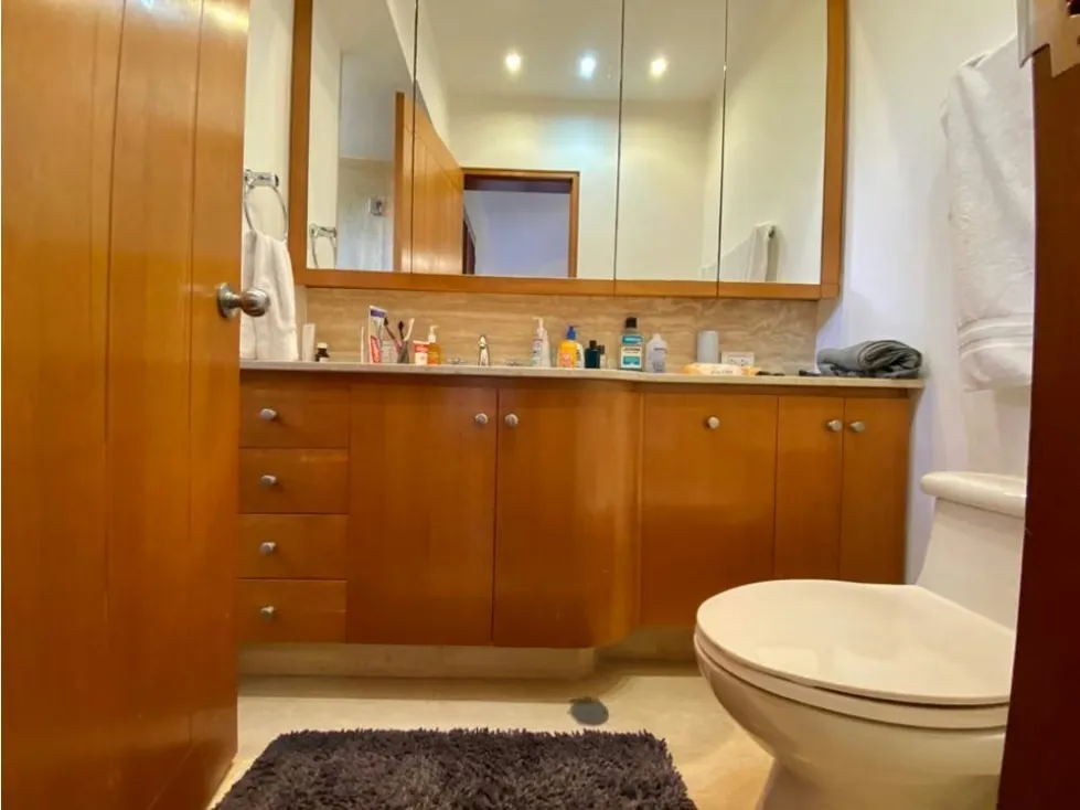 Se vende casa 565m² -4h+1s/7b+1s/3p Caurimare - 15
