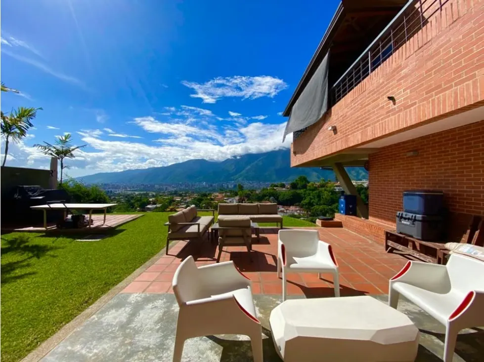 Se vende casa 565m² -4h+1s/7b+1s/3p Caurimare - 4