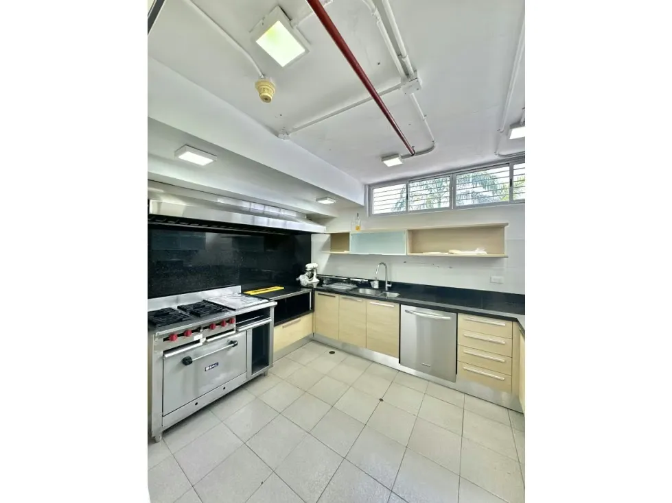 Se vende/alquila galpón 2450 m2 Guarenas - 15