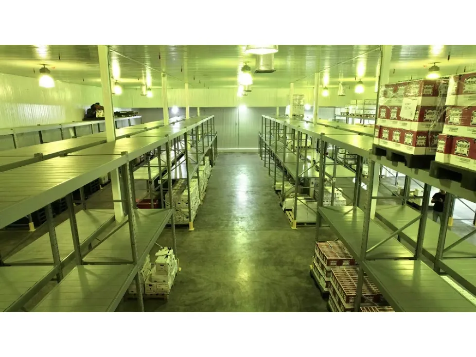 Se vende/alquila galpón 2450 m2 Guarenas - 8
