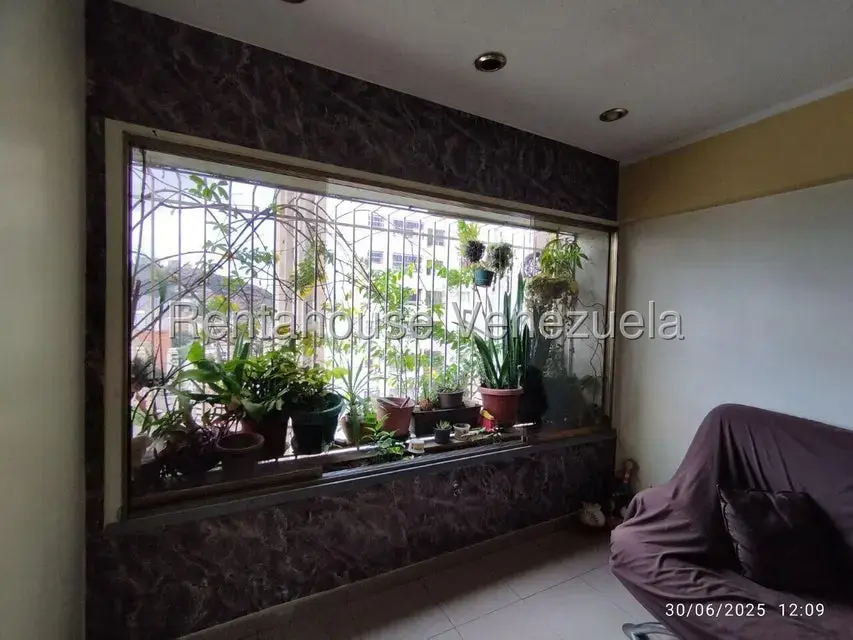 Apartamento (1 Nivel) en Venta en El Paraiso, Distrito Metropolitano - 27