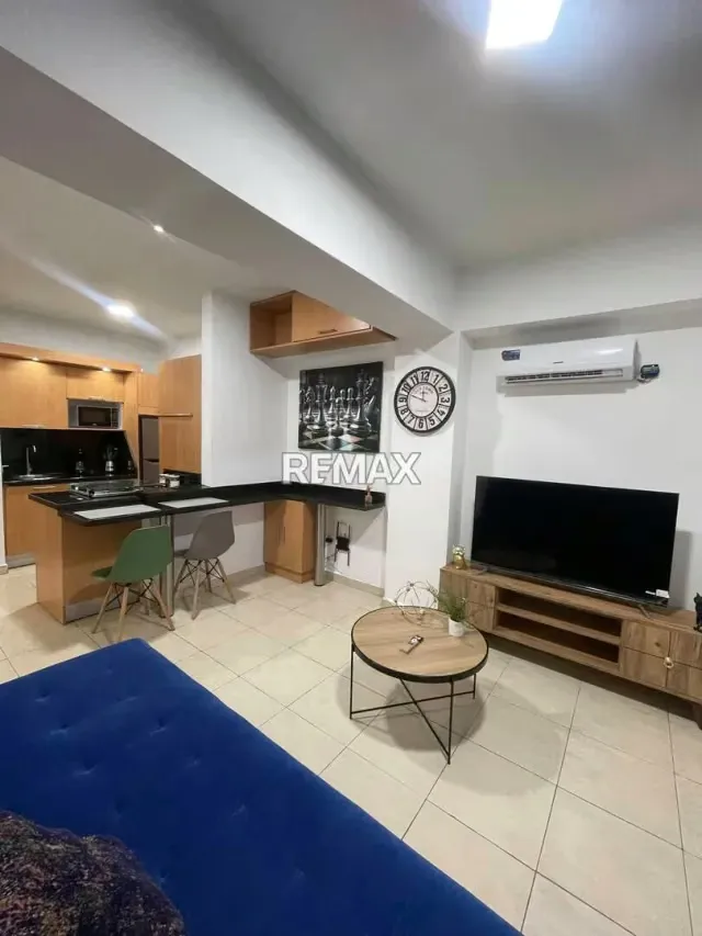 En Venta Acogedor Apartamento Amoblado en Agua Blanca, edificio con pozo de agua y planta eléctrica