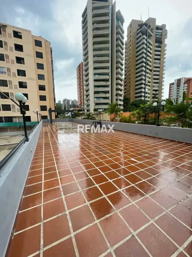 En Venta Acogedor Apartamento Amoblado en Agua Blanca, edificio con pozo de agua y planta eléctrica - 19