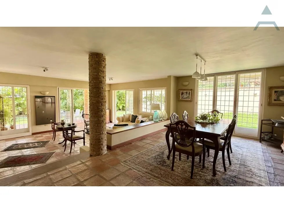 Se vende casa 928m² 5h+1s/5b+1s/6p Caurimare - 9