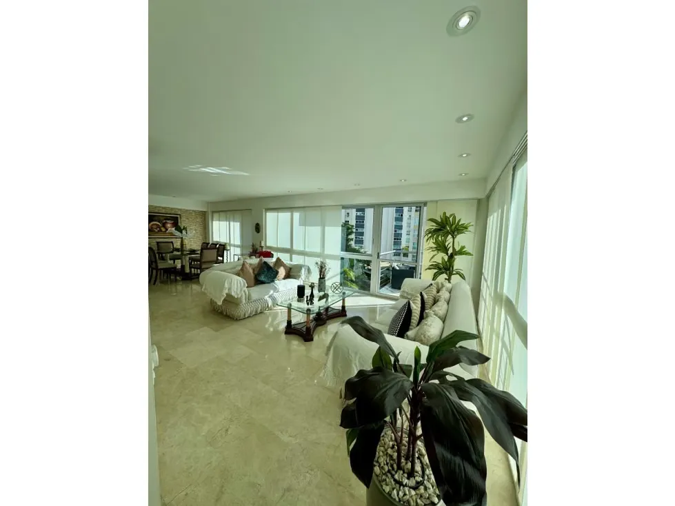 Apartamento en Venta en Las Mesetas de Santa Rosa De Lima 4H/ 4B/ 3P - 2