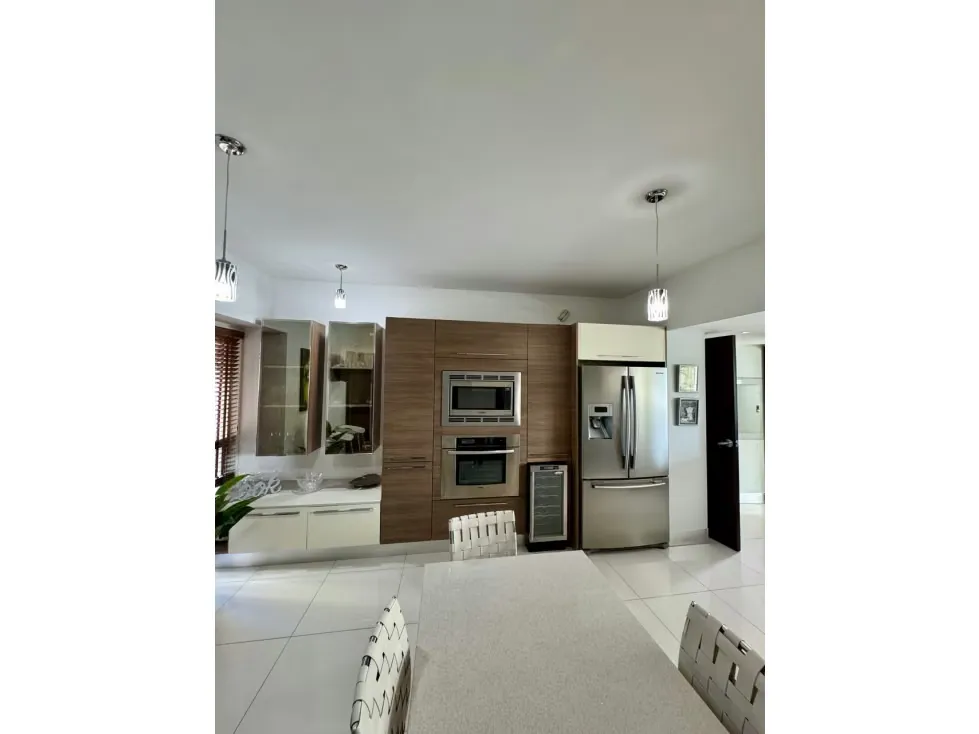 Apartamento en Venta en Las Mesetas de Santa Rosa De Lima 4H/ 4B/ 3P - 5