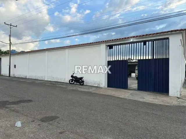 EXCELENTE OPORTUNIDAD COMERCIAL EN COLONCITO - 3