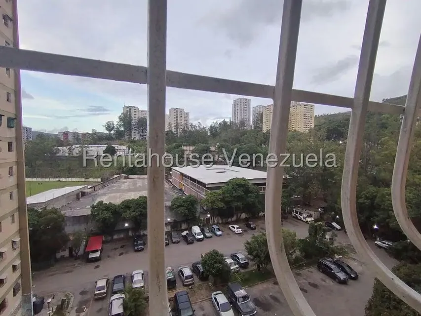 Apartamento (1 Nivel) en Venta en Caricuao, Distrito Metropolitano - 11