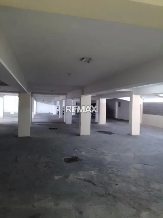 Hermoso Apartamento ubicado en la Av. Universidad - 18