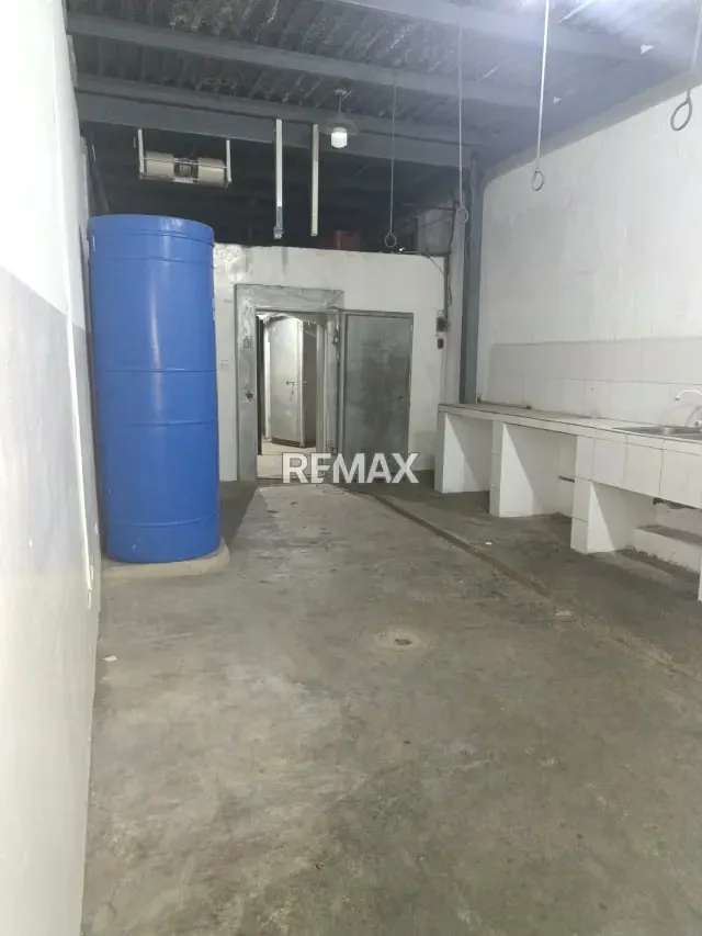 Local Comercial Galpón de 200 m² . AV. Prolongación Paseo Colón, Sector El Paraiso - Los Cerezos de Puerto la Cruz - 8