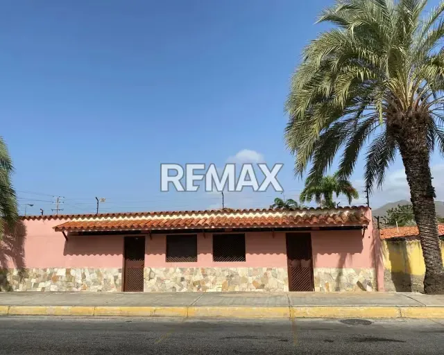 ¡TU INVERSIÓN IDEAL EN LOS BUCANEROS, PORLAMAR! EN VENTA AMPLIA CASA PRINCIPAL MÁS 2 ANEXOS PERFECTOS PARA RENTAR O FAMILIAS GRANDES. EXCELENTE UBICACIÓN EN MARGARITA. ¡DESCÚBRELA! - 16