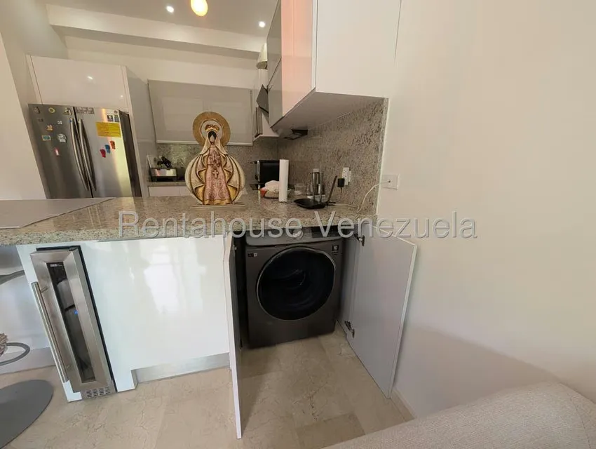 Apartamento (1 Nivel) en Venta en Los Guayabitos, Distrito Metropolitano - 31