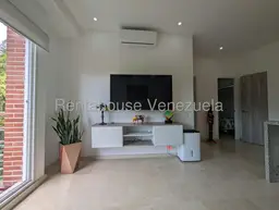 View 32
