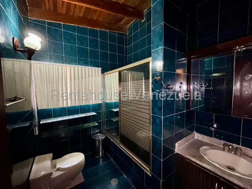 Casa (Multipes Niveles) en Venta en La Lagunita Country Club, Distrito Metropolitano - 24