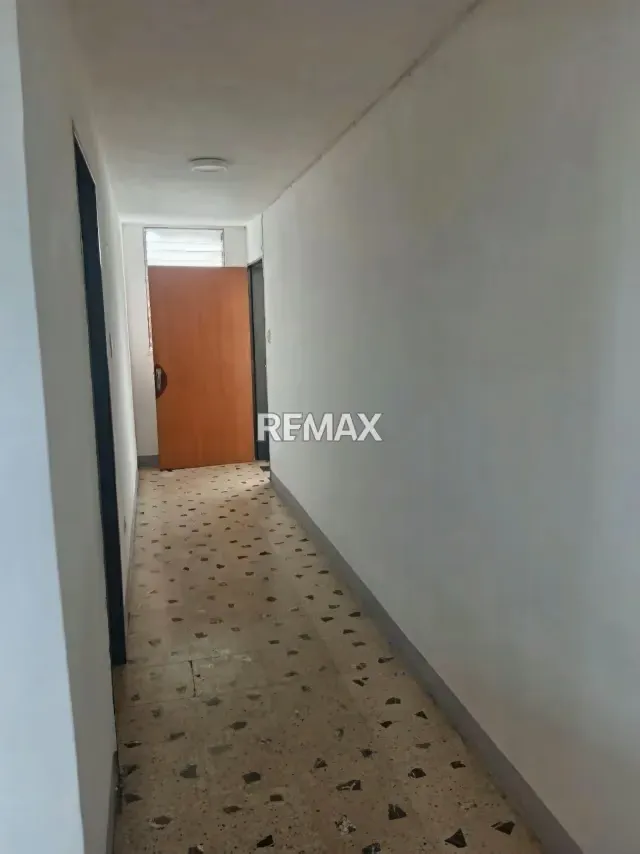 EN VENTA APARTAMENTO ZONA ESTRATÉGICA DE AV. LIBERTADOR, MATURIN - 4