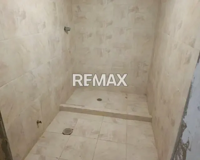 EN VENTA CÓMODA CASA EN PLANTA BAJA EN JUAN GRIEGO - 13