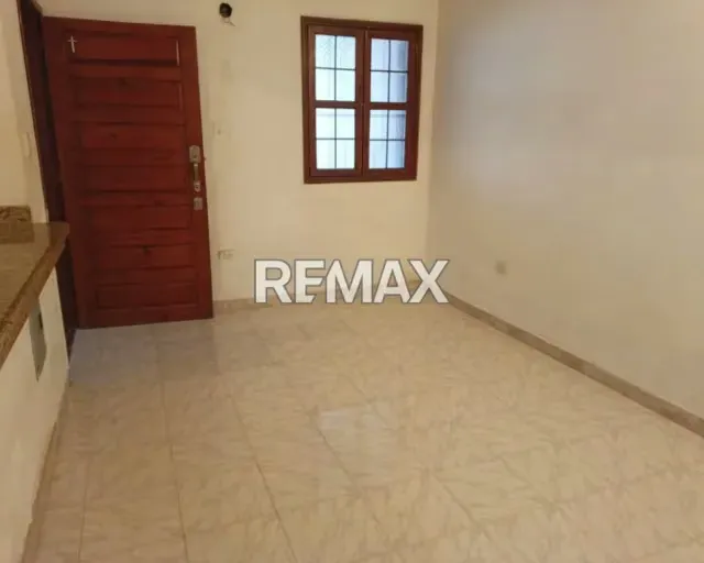 EN VENTA CÓMODA CASA EN PLANTA BAJA EN JUAN GRIEGO - 6