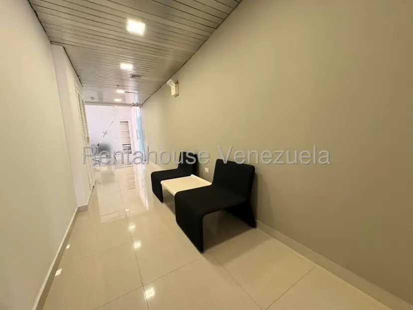 Comercial (Oficina) en Alquiler en 5 de Julio, Zulia