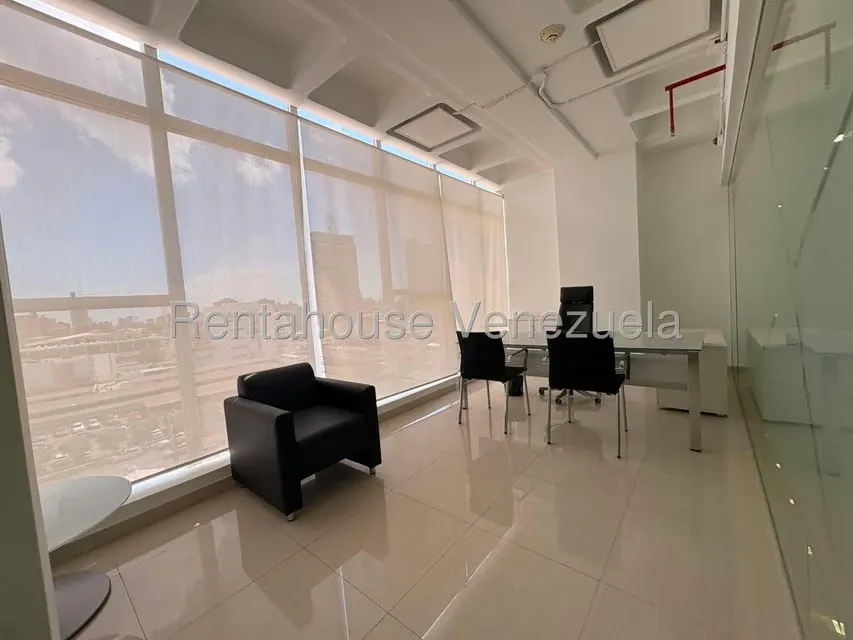 Oficina en Alquiler en 5 de Julio, Zulia - 11