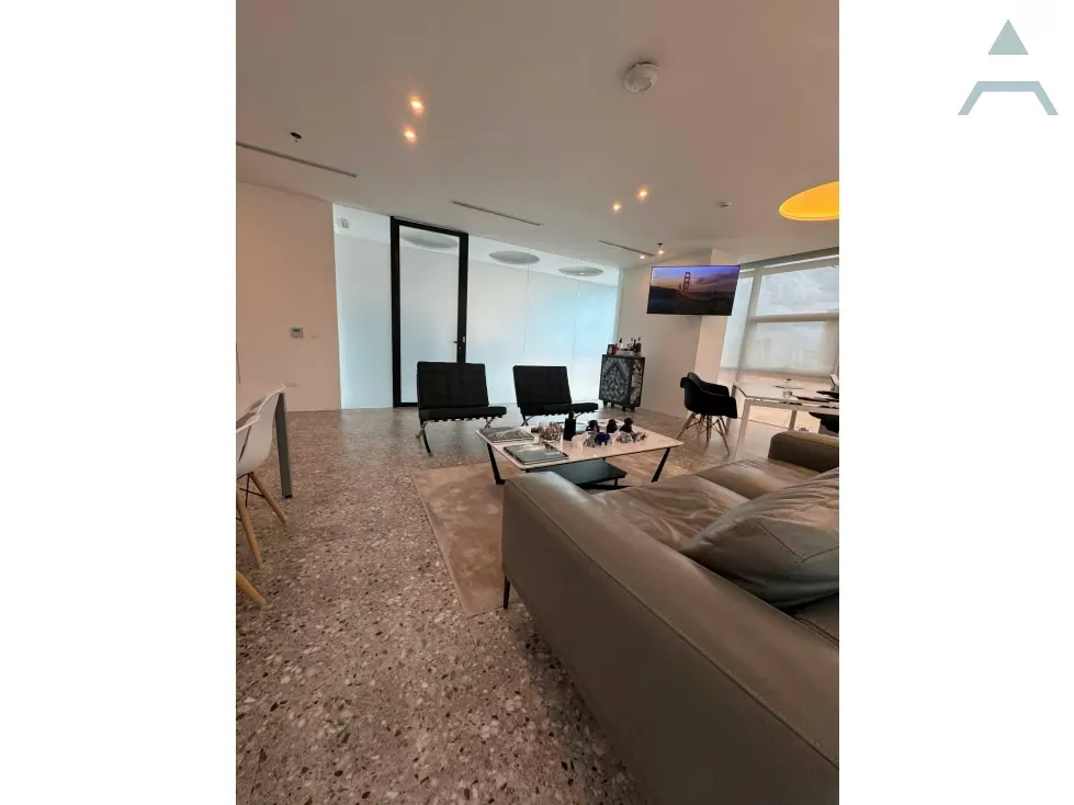 Se vende oficina 161m² Las mercedes - 3
