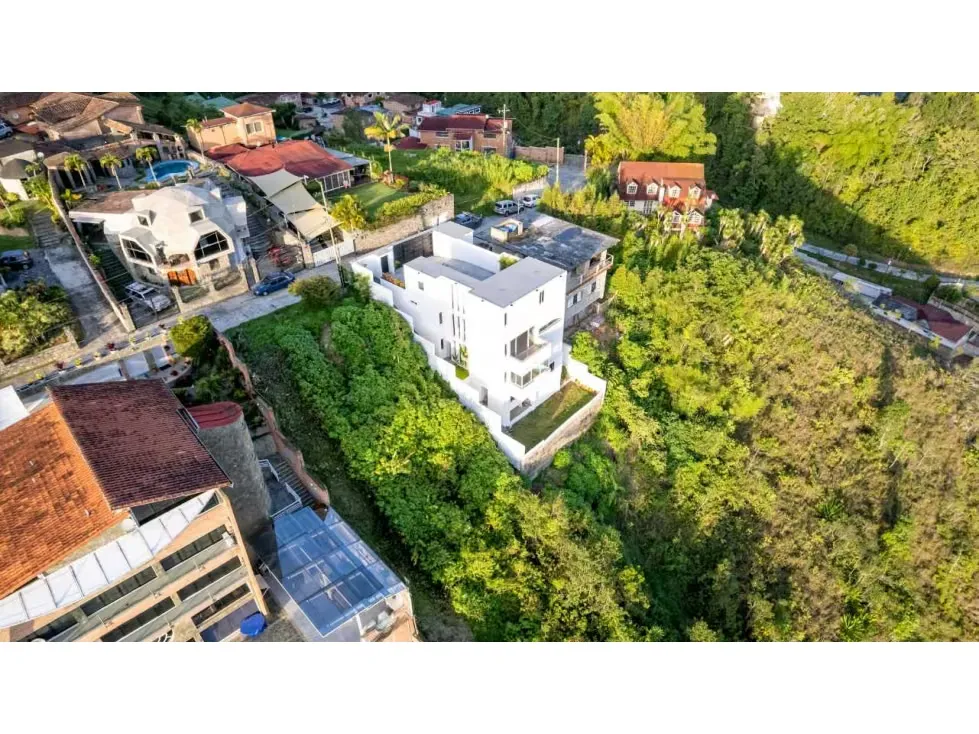 Vendo casa 350m2 Los Guayabitos 1587