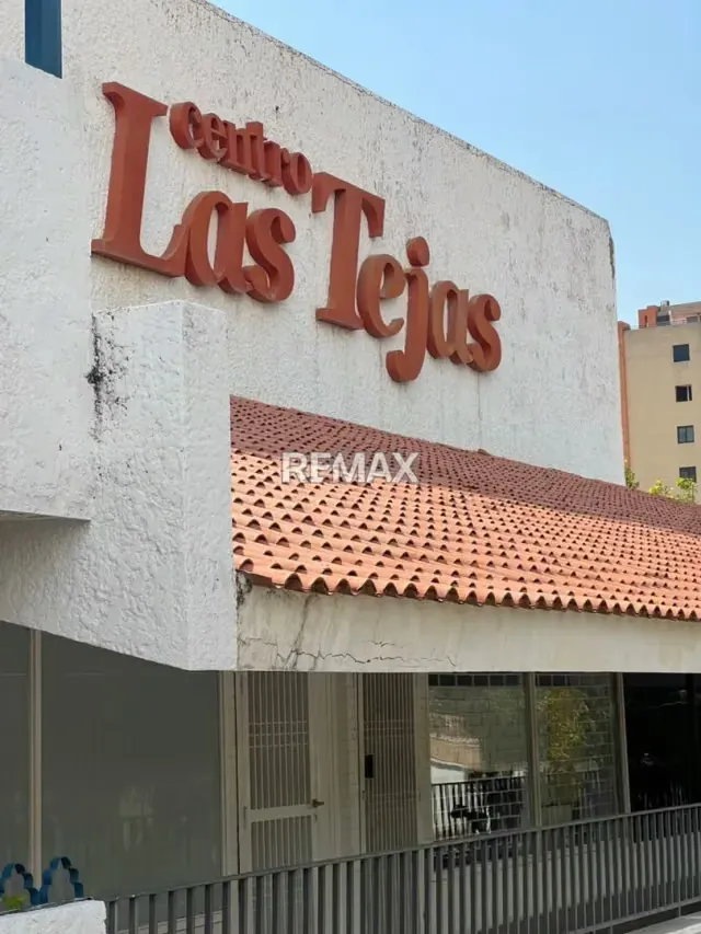 Loca Comercial en Centro Comercial las Tejas Maracaibo