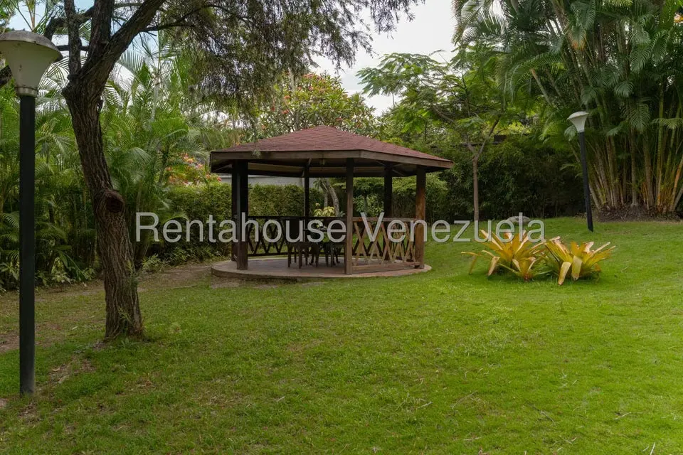 Apartamento (1 Nivel) en Venta en Los Palos Grandes, Distrito Metropolitano - 60