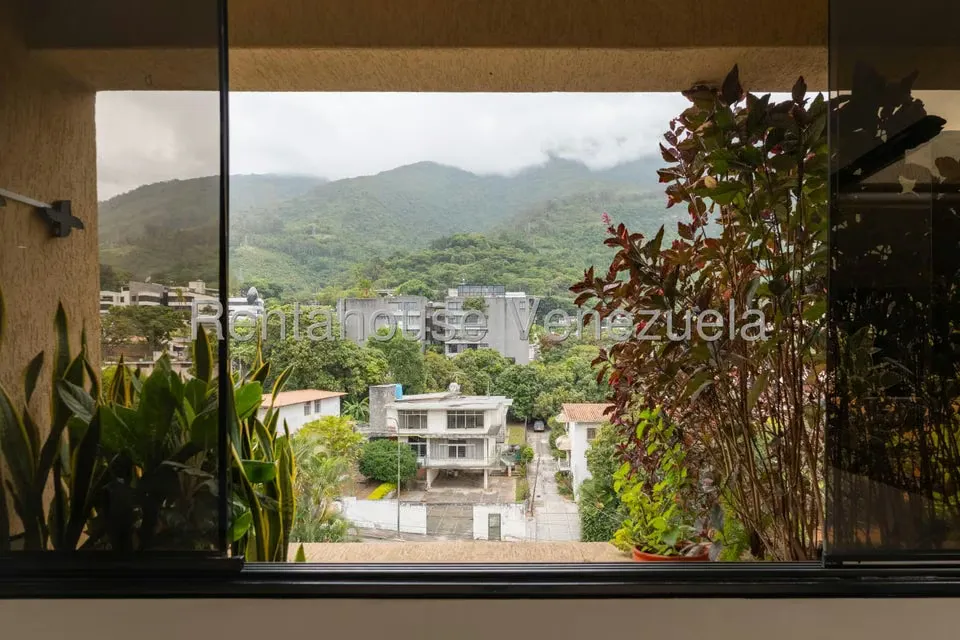 Apartamento (1 Nivel) en Venta en Los Palos Grandes, Distrito Metropolitano - 6