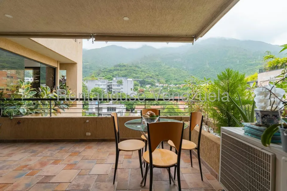 Apartamento (1 Nivel) en Venta en Los Palos Grandes, Distrito Metropolitano - 7