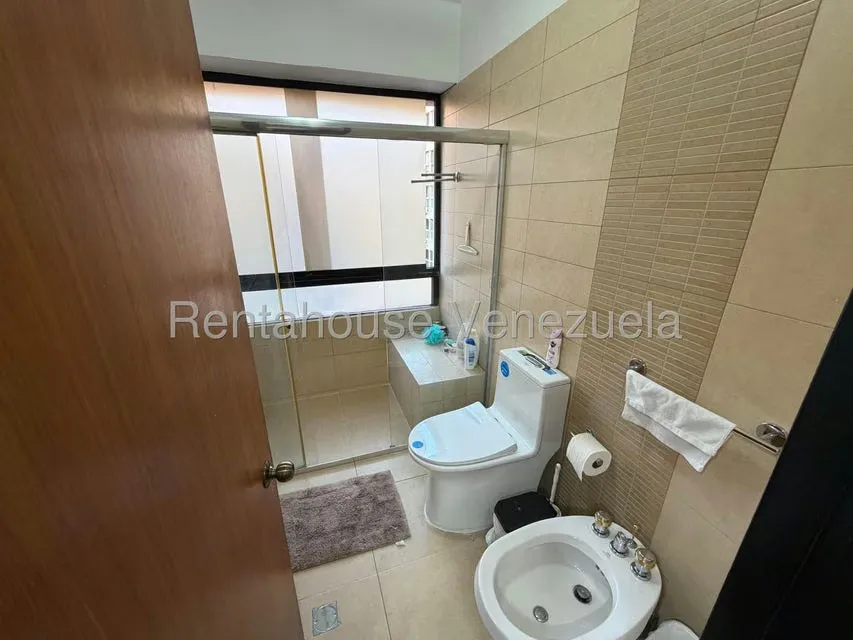 Apartamento (1 Nivel) en Venta en Sebucan, Distrito Metropolitano - 32