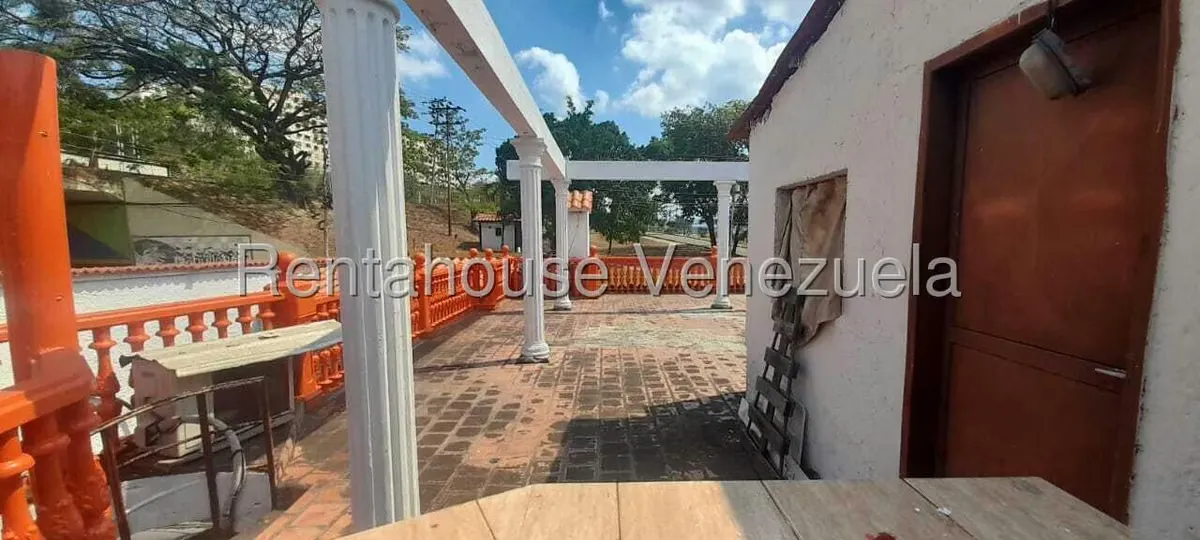 Casa (Multipes Niveles) en Venta en Centro de Charallave, Miranda - 5
