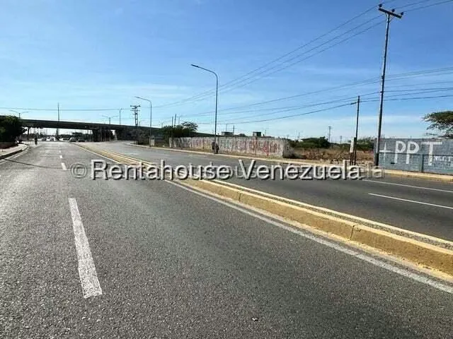 Terreno (Comercial) en Venta en Puerta Maraven, Falcon - 2