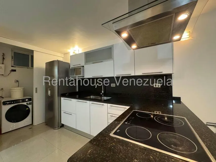 Apartamento (1 Nivel) en Alquiler en Colinas de La Tahona, Distrito Metropolitano - 7