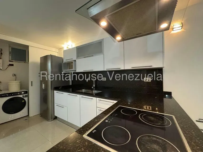 Apartamento (1 Nivel) en Alquiler en Colinas de La Tahona, Distrito Metropolitano - 8