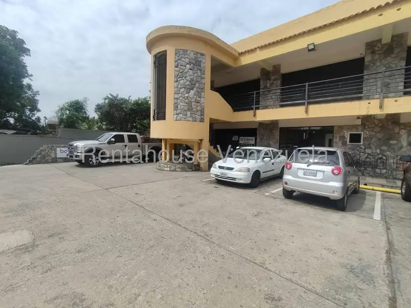 Comercial (Local Comercial) en Venta en Barbula, Carabobo