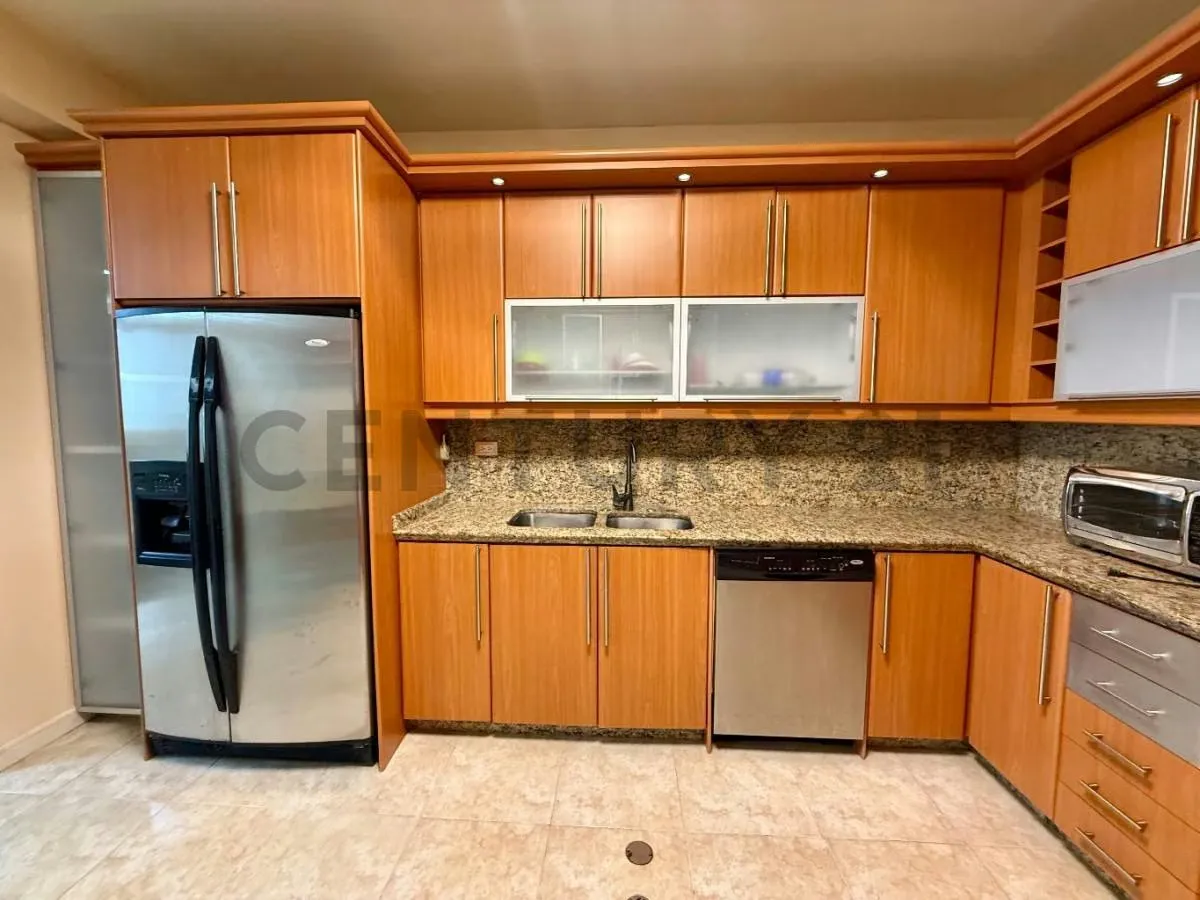 Apartamento en alquiler en Lechería en el CR Karla Valentina, Playa Mansa. - 11