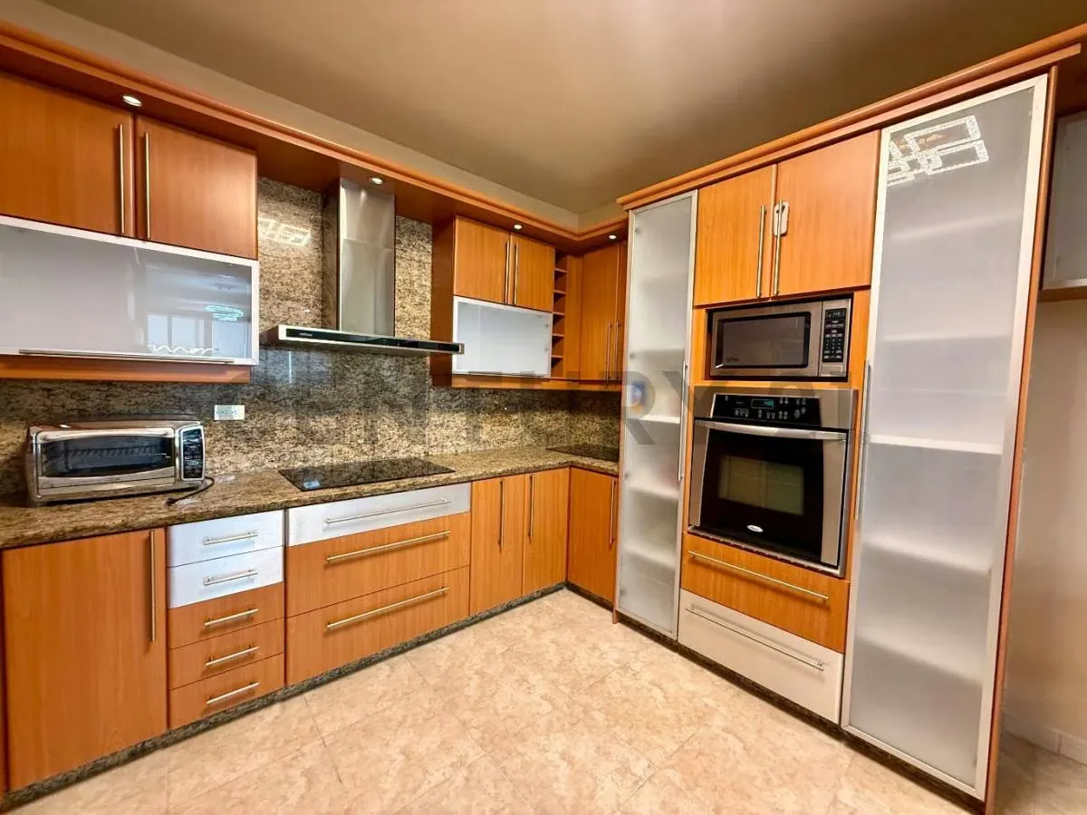 Apartamento en alquiler en Lechería en el CR Karla Valentina, Playa Mansa. - 12