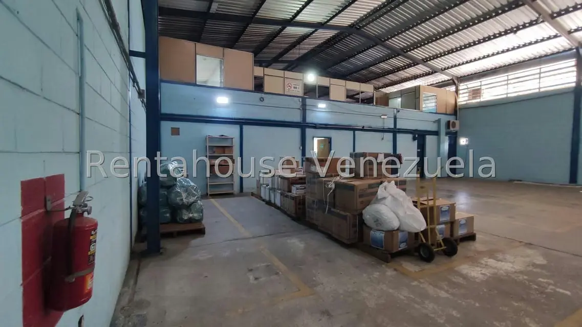 Galpon - Deposito en Venta en Zona Industrial 2, Lara - 25
