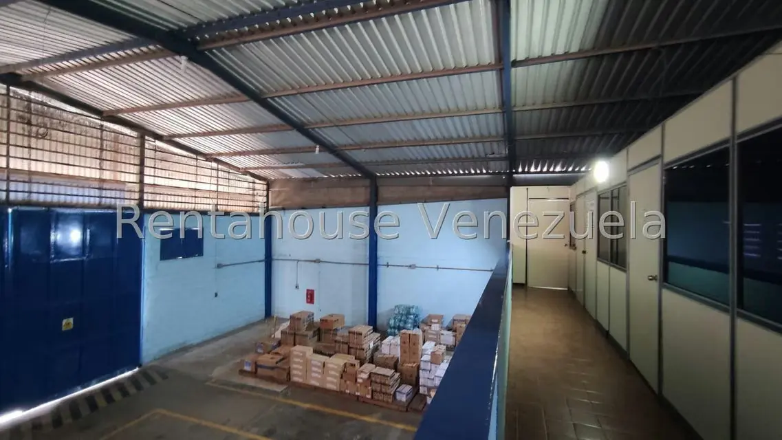 Galpon - Deposito en Venta en Zona Industrial 2, Lara - 33